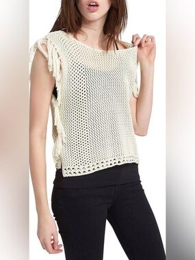 ✴️Silver Jeans Co. Open Weave Fringe Pullover T-shirt